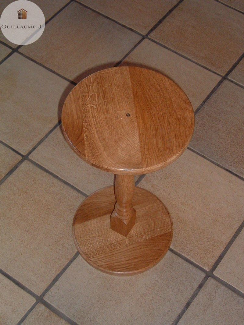 Guéridon en bois tourné – Guillaume Menuiserie