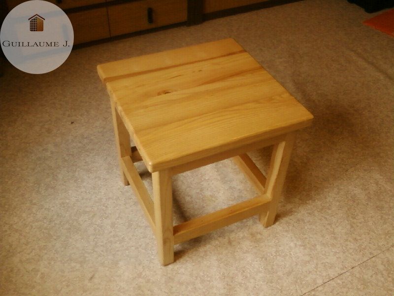 Petite table en bois – Guillaume Menuiserie