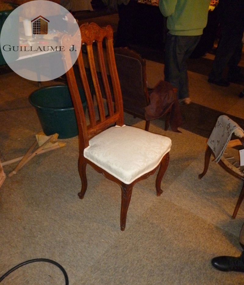 Chaise en bois avec assise garnie – Guillaume Menuiserie